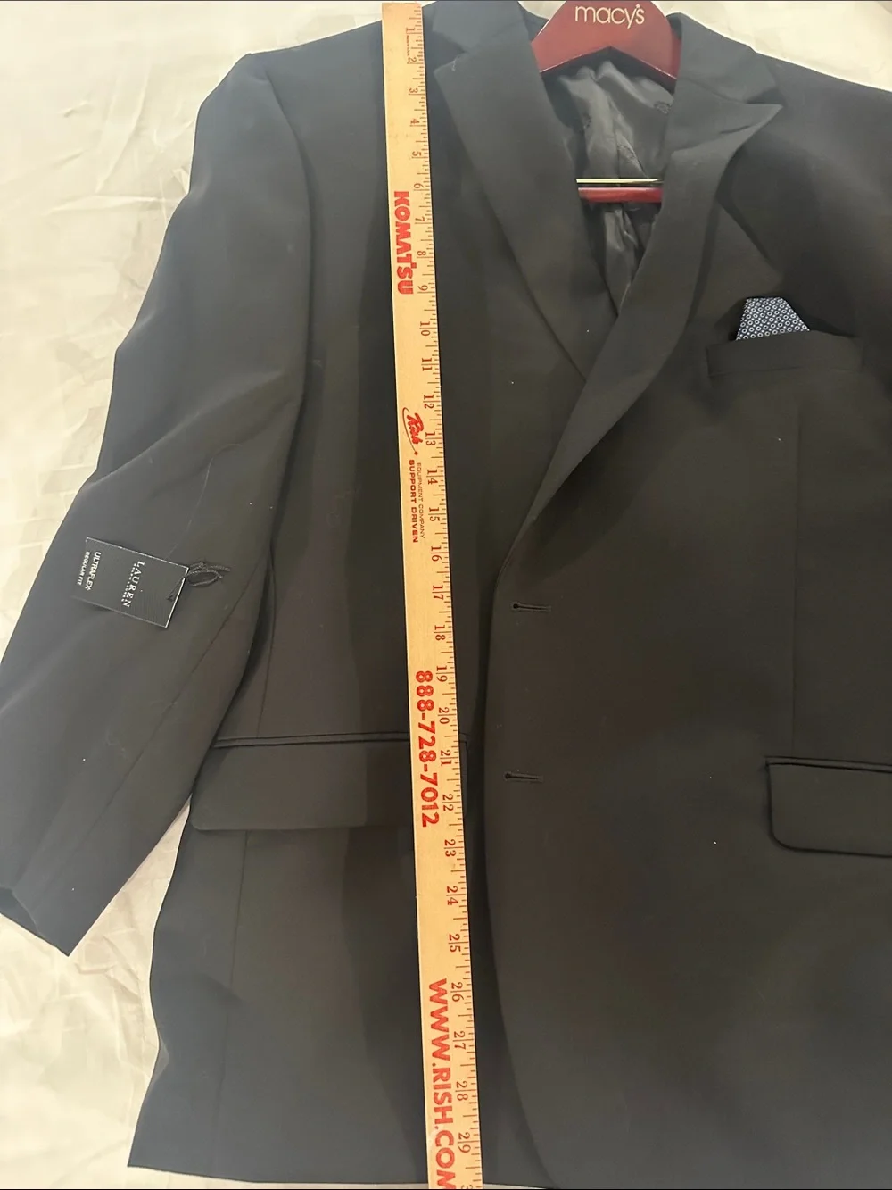 Ralph Lauren ULTRAFLEX Black Two-Piece Suit 48 Regular Jacket 38x30 Pants